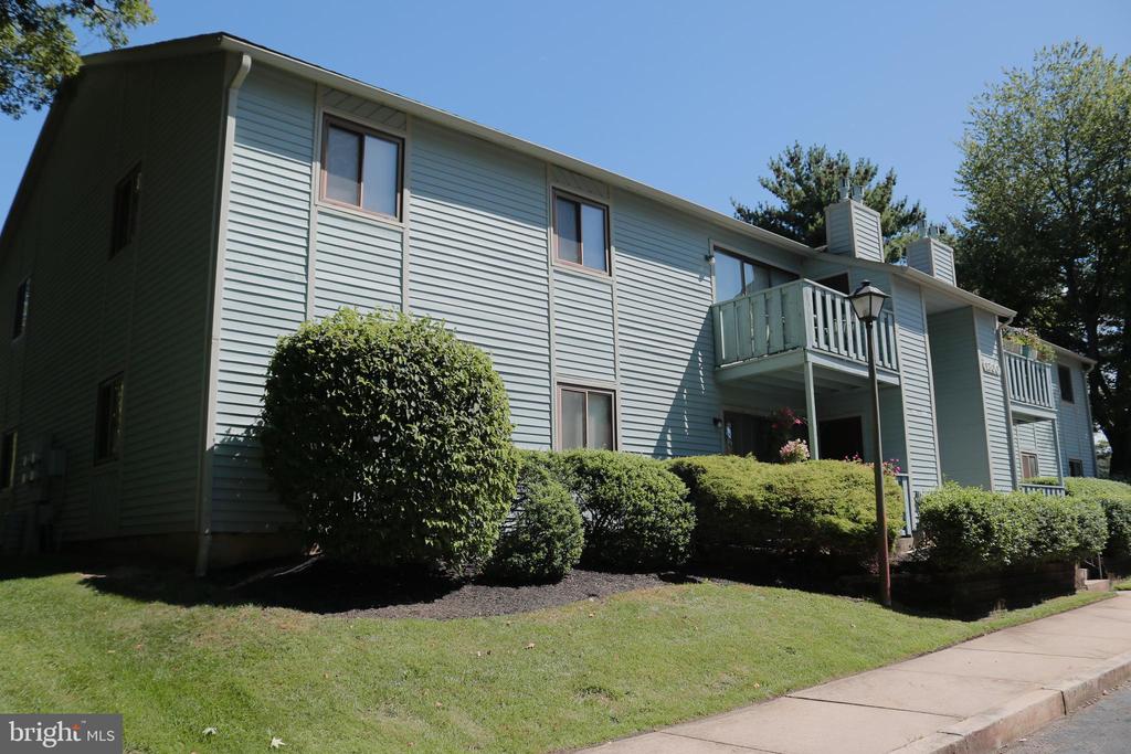 1301 WOODHOLLOW DRIVE