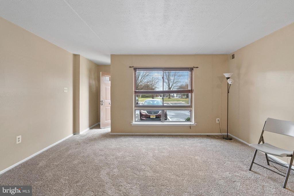 211 JAMES COURT