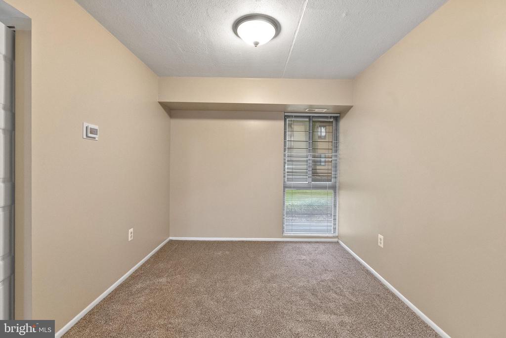 211 JAMES COURT
