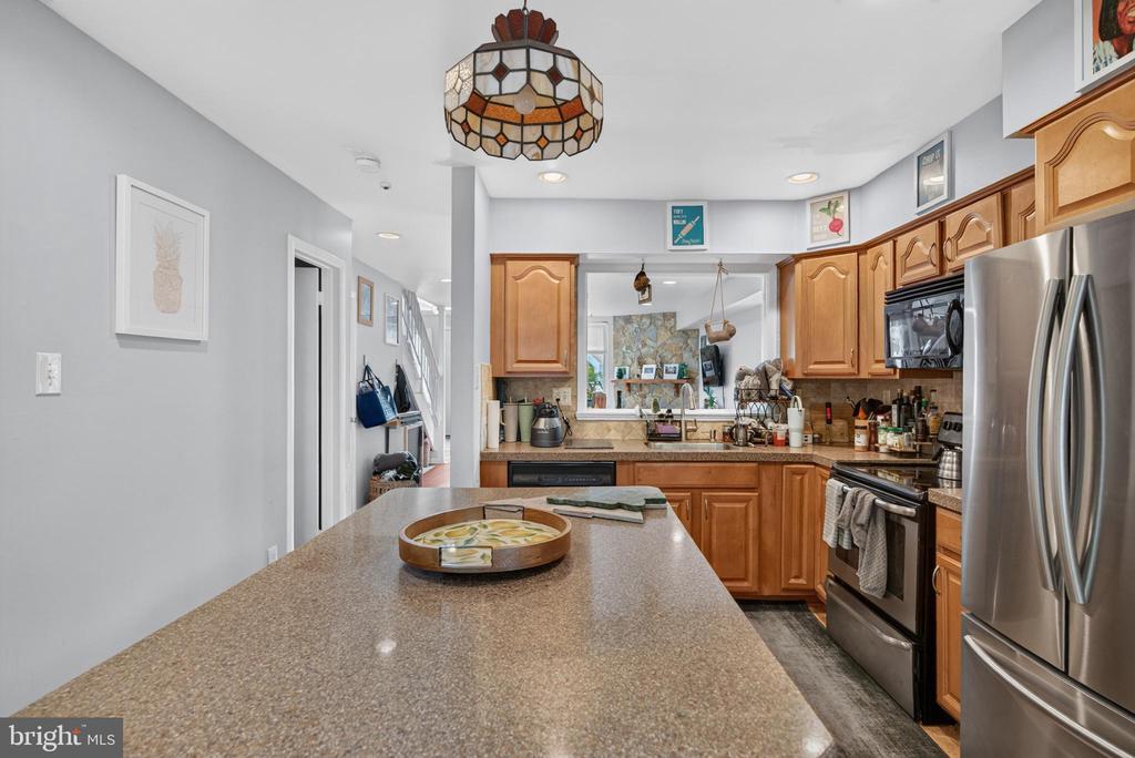 301 BARTON RUN BOULEVARD