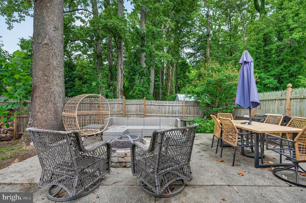 301 BARTON RUN BOULEVARD