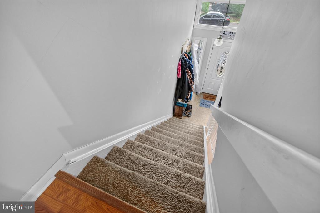 301 BARTON RUN BOULEVARD