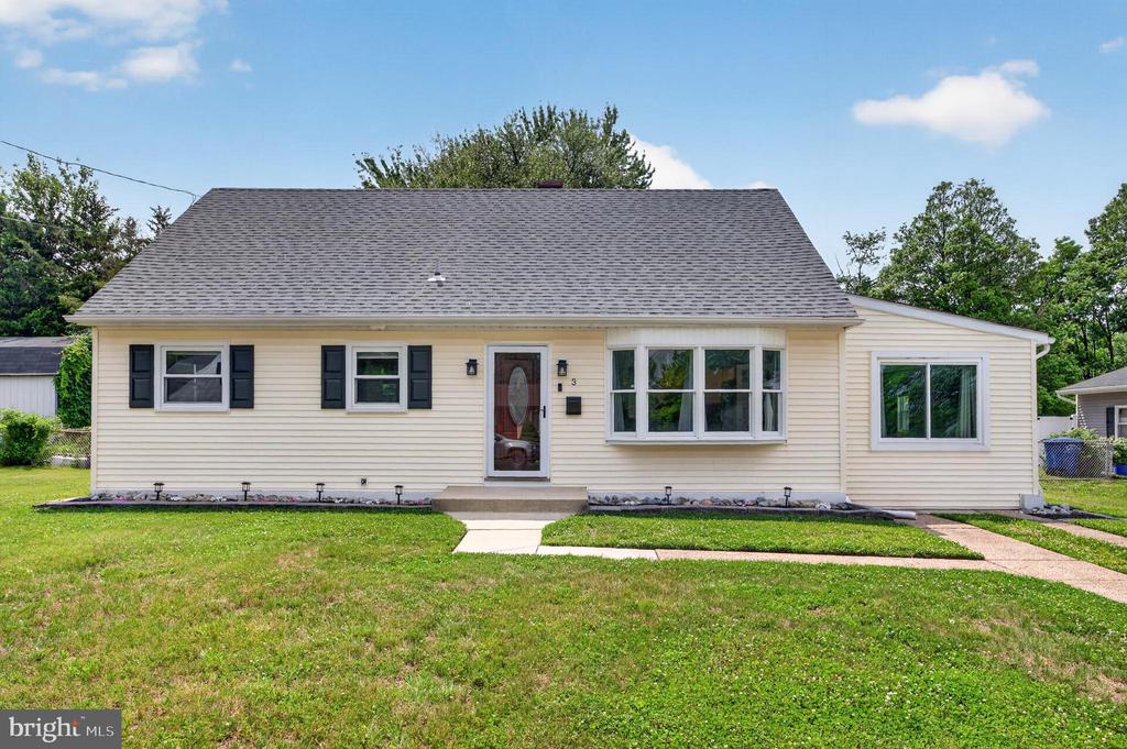 3 WALDEN ROAD