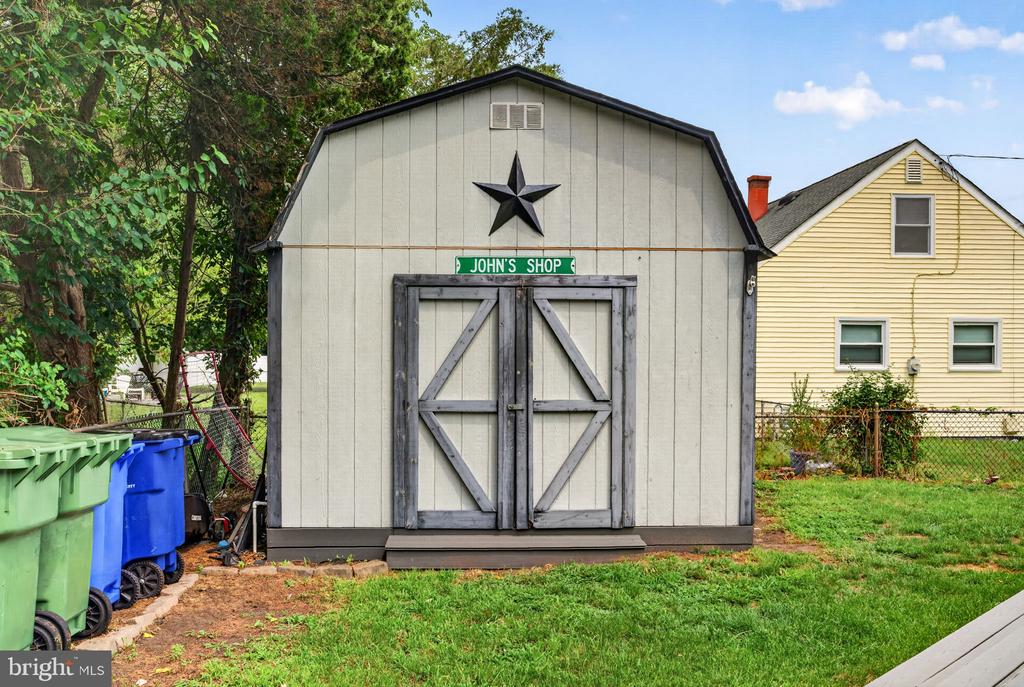 1 WALDEN ROAD