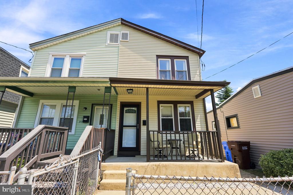 219 TAYLOR STREET