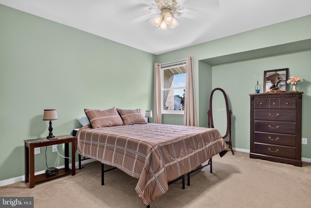 14 TULIP COURT
