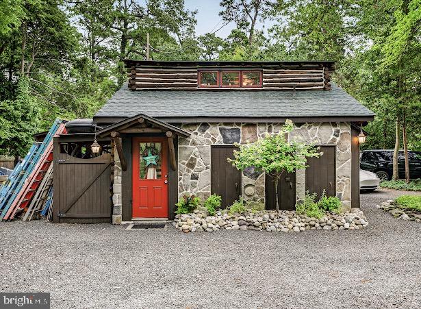24 MINNETONKA TRAIL