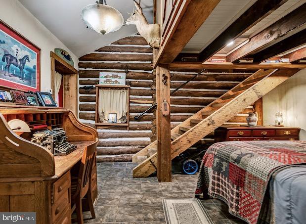 24 MINNETONKA TRAIL