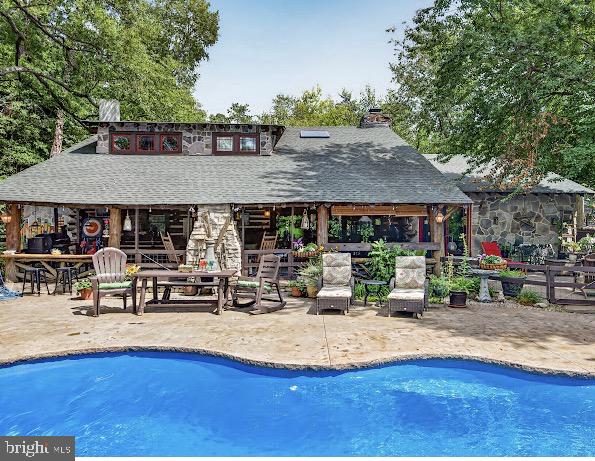24 MINNETONKA TRAIL