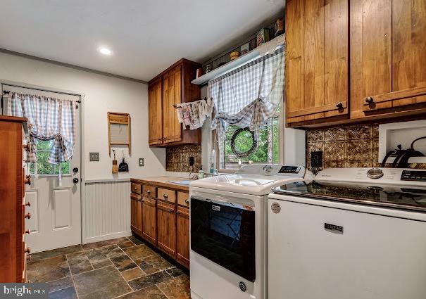 24 MINNETONKA TRAIL