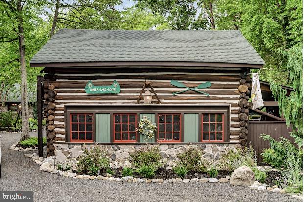 24 MINNETONKA TRAIL