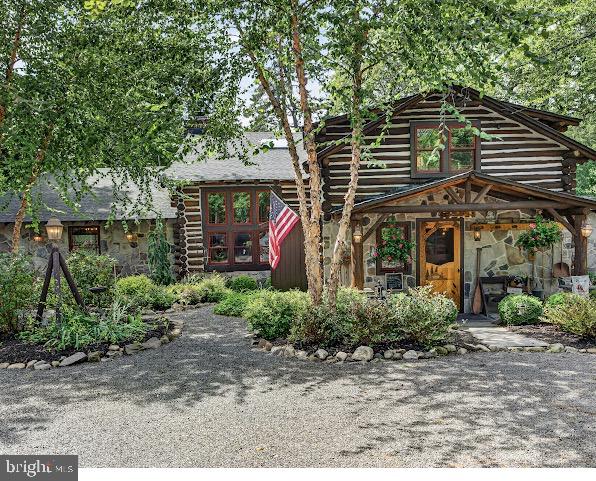 24 MINNETONKA TRAIL