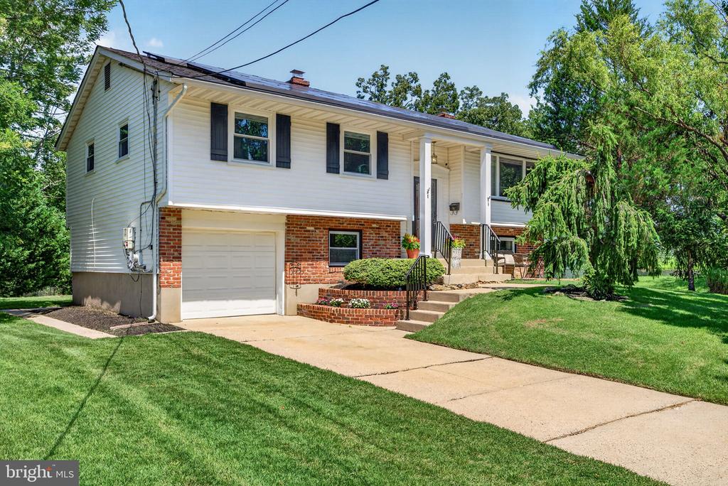 314 MALLARD DRIVE