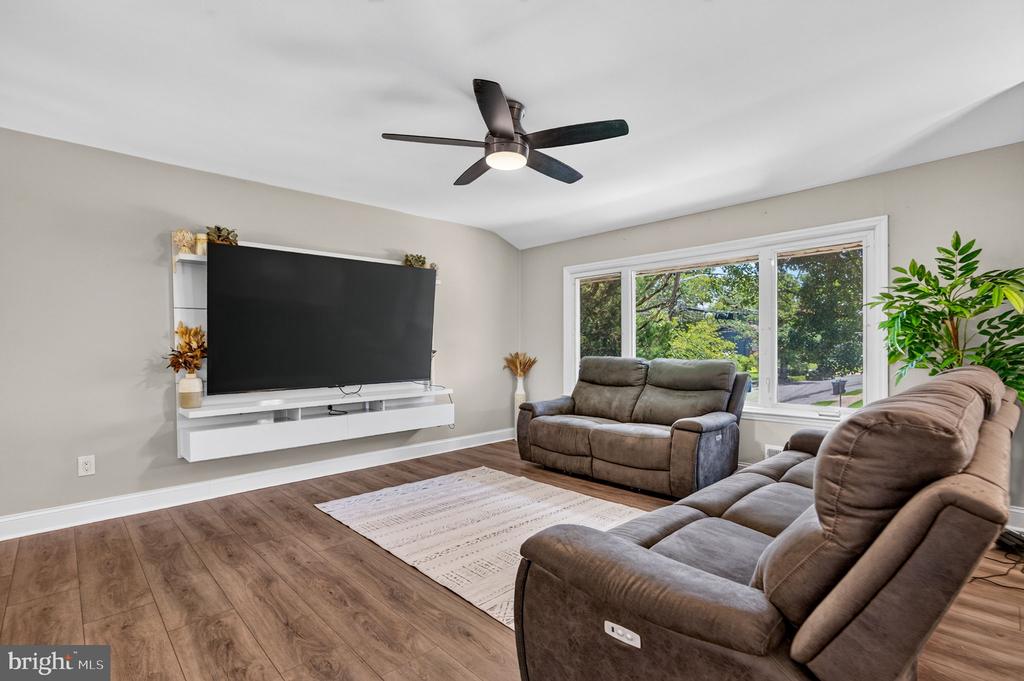 314 MALLARD DRIVE
