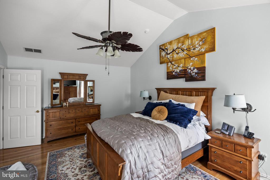 23 EDGEWATER DRIVE