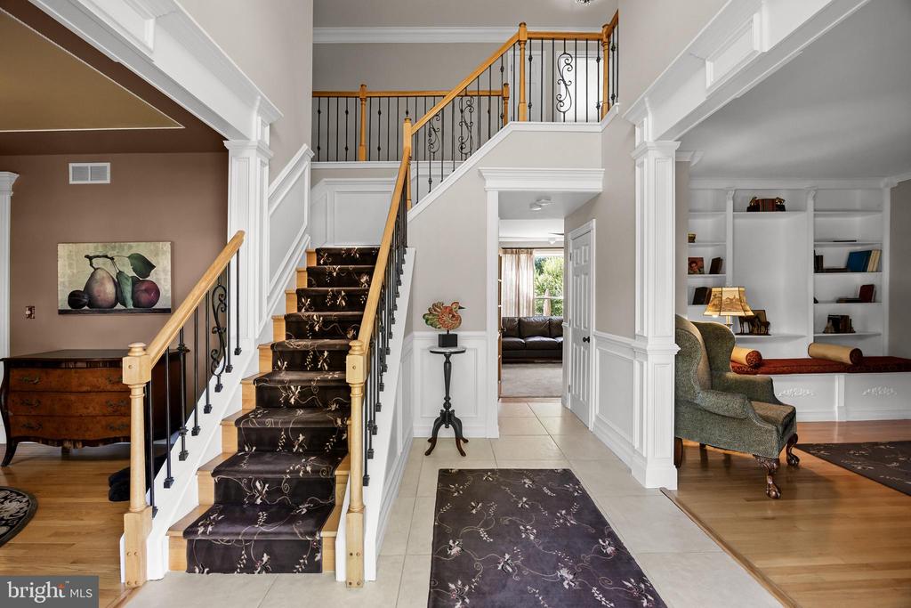 23 EDGEWATER DRIVE