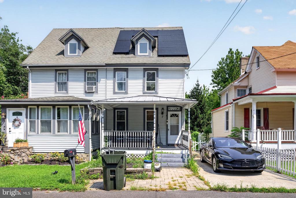 7 EDWARD STREET