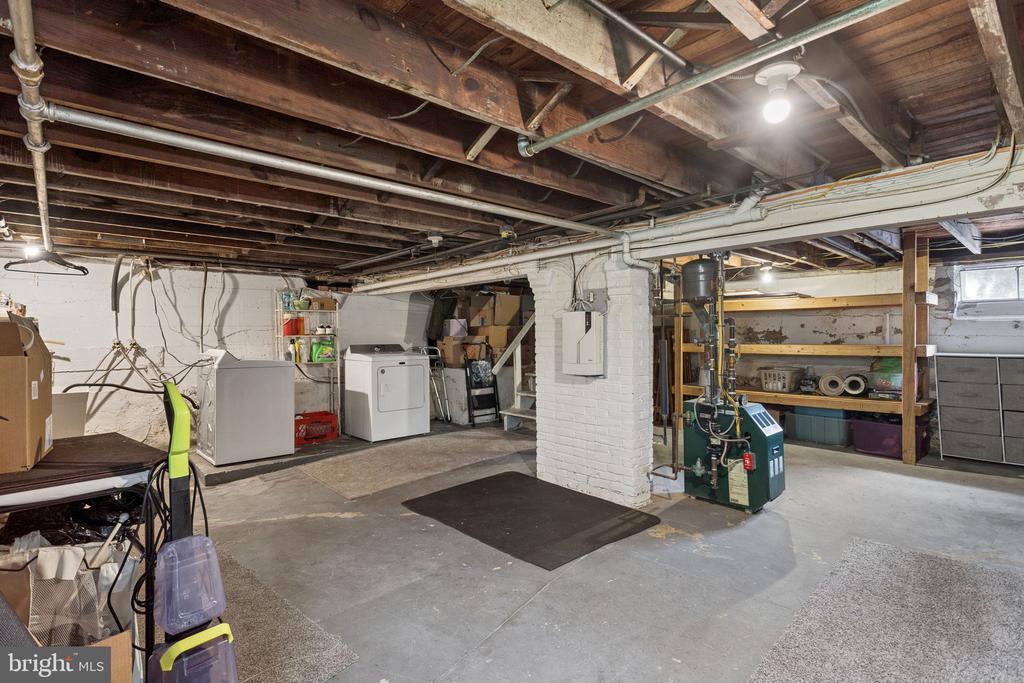 52 THORNTOWN LANE