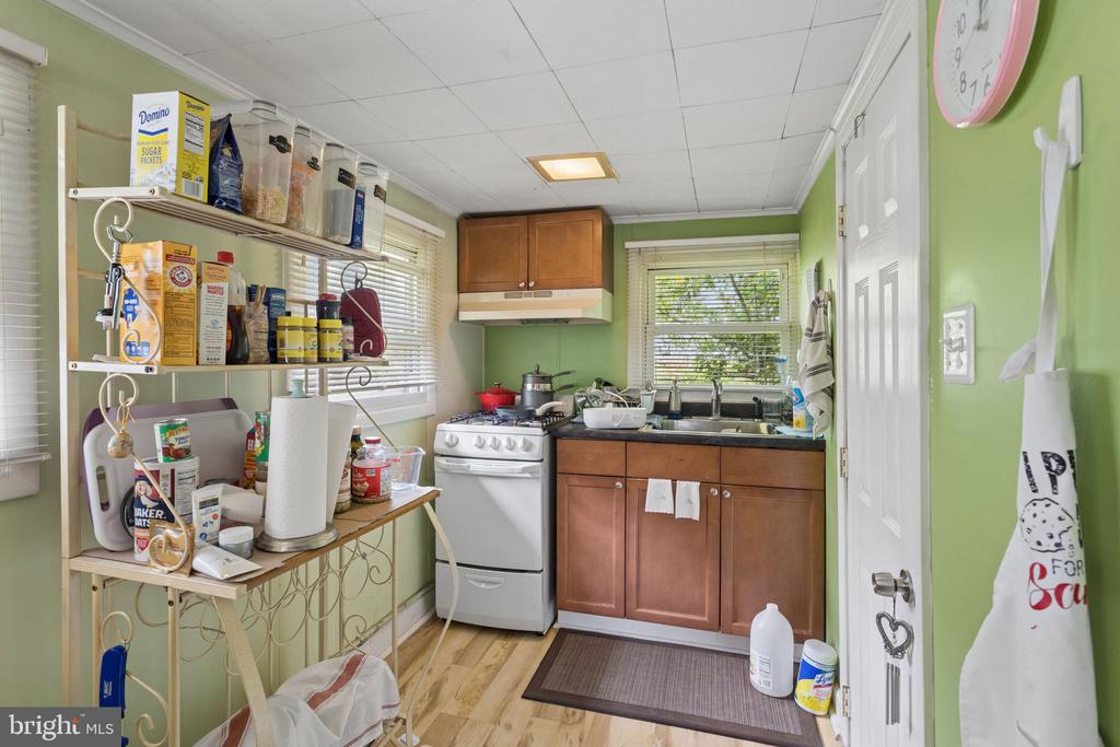 52 THORNTOWN LANE