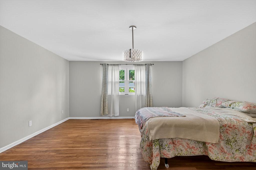 216 HAMILTON ROAD