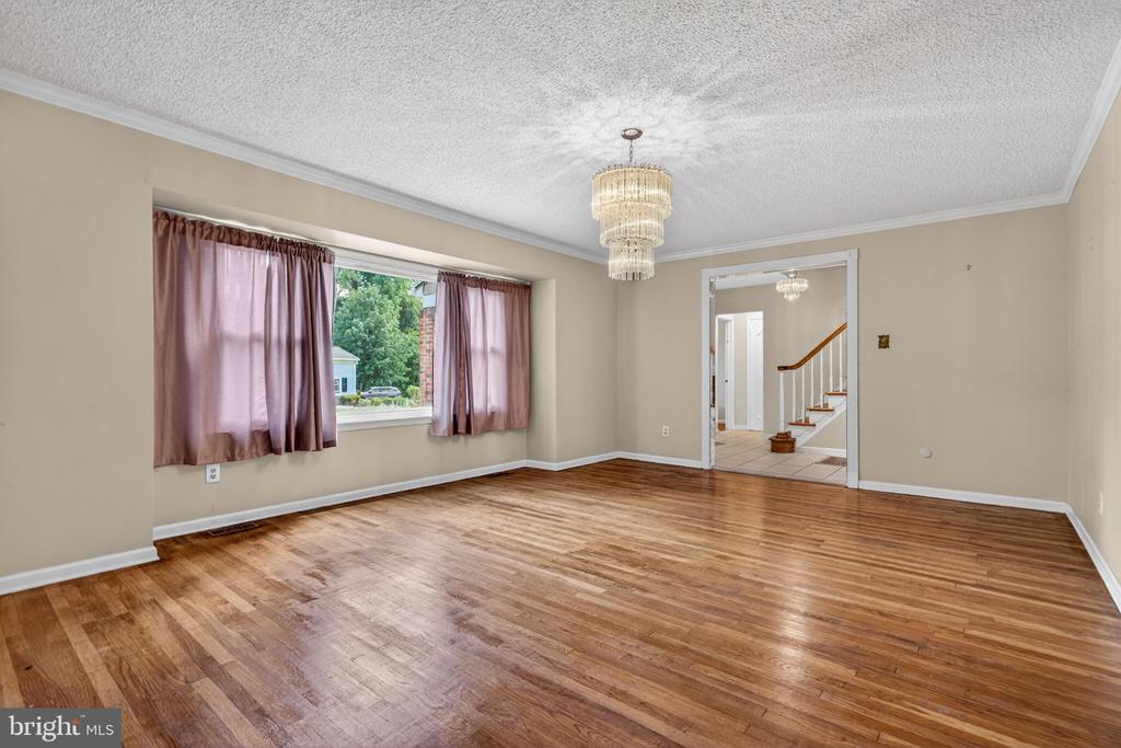 216 HAMILTON ROAD