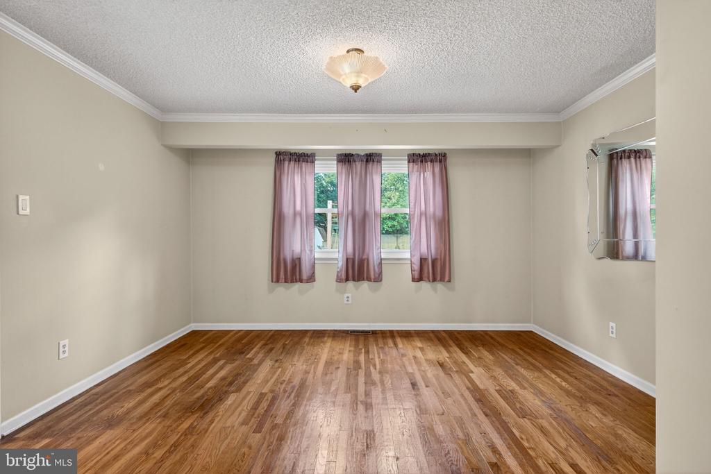 216 HAMILTON ROAD