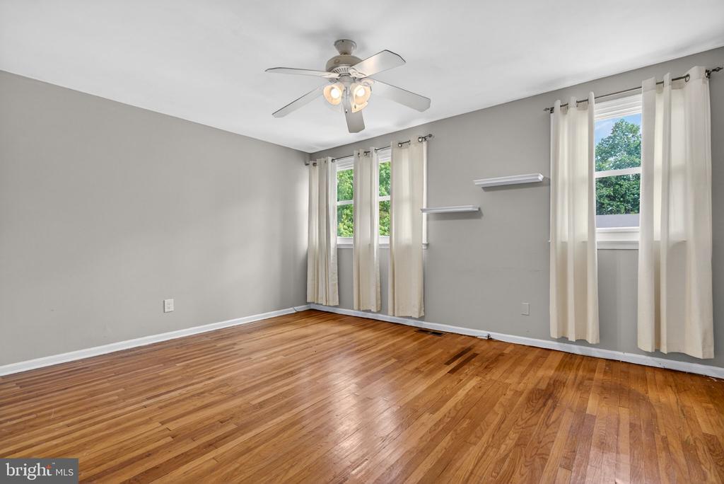 216 HAMILTON ROAD