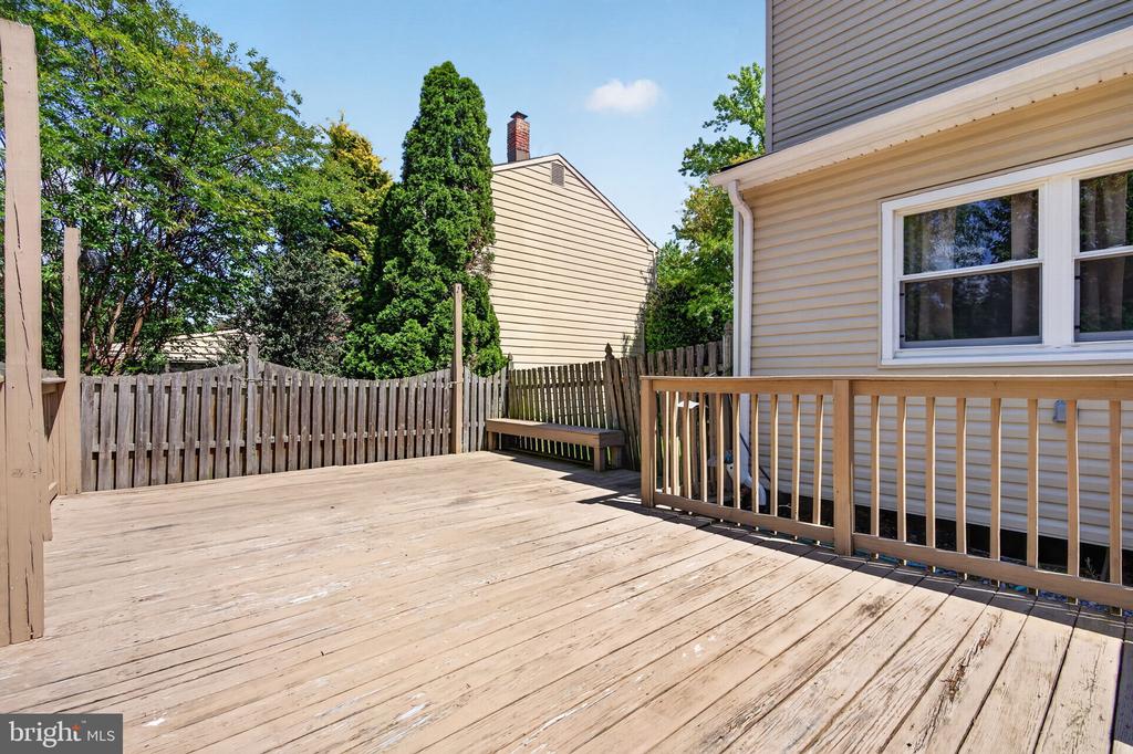 216 HAMILTON ROAD