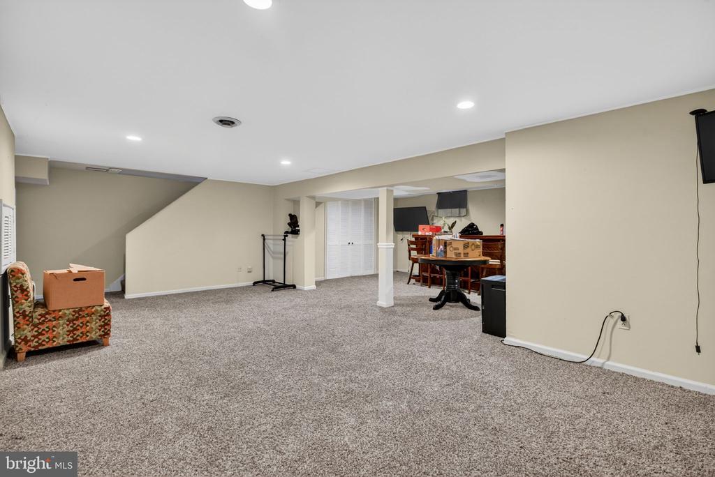 216 HAMILTON ROAD
