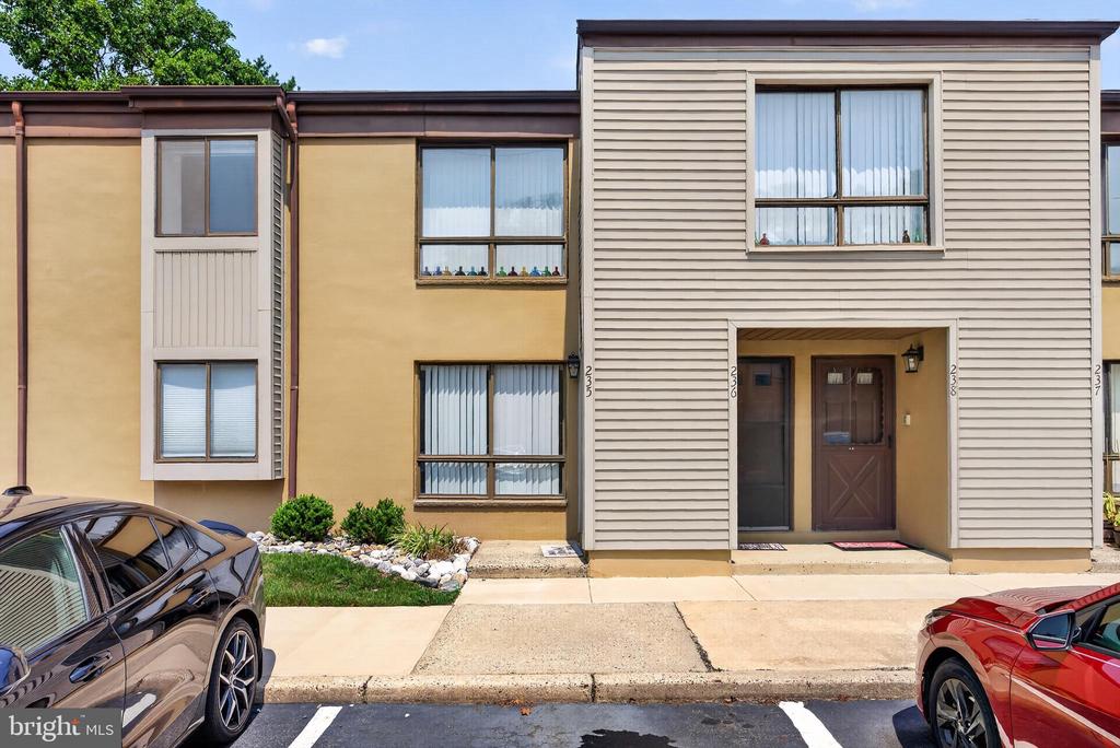 235 JAMES COURT