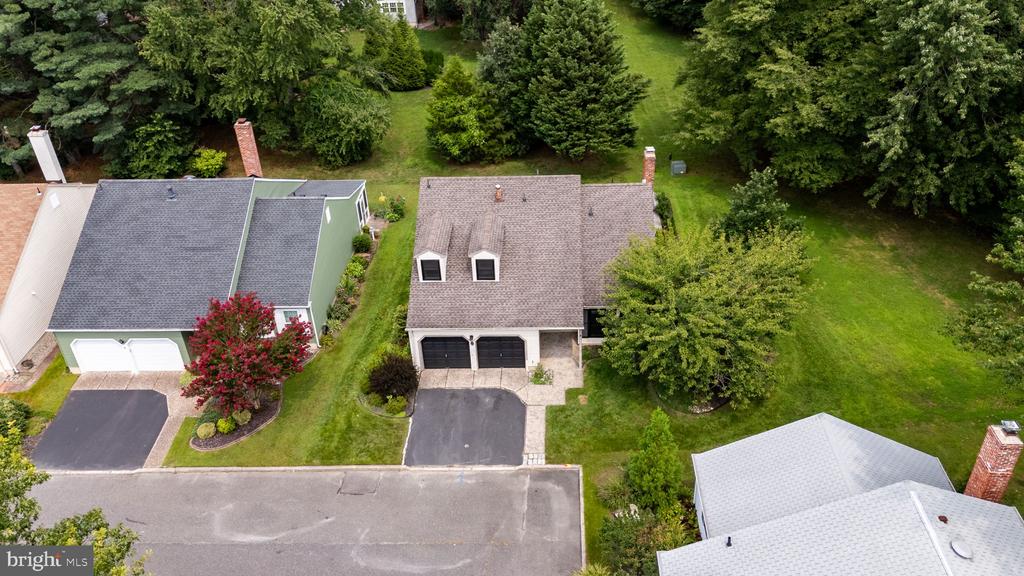 7 STONYBROOK COURT