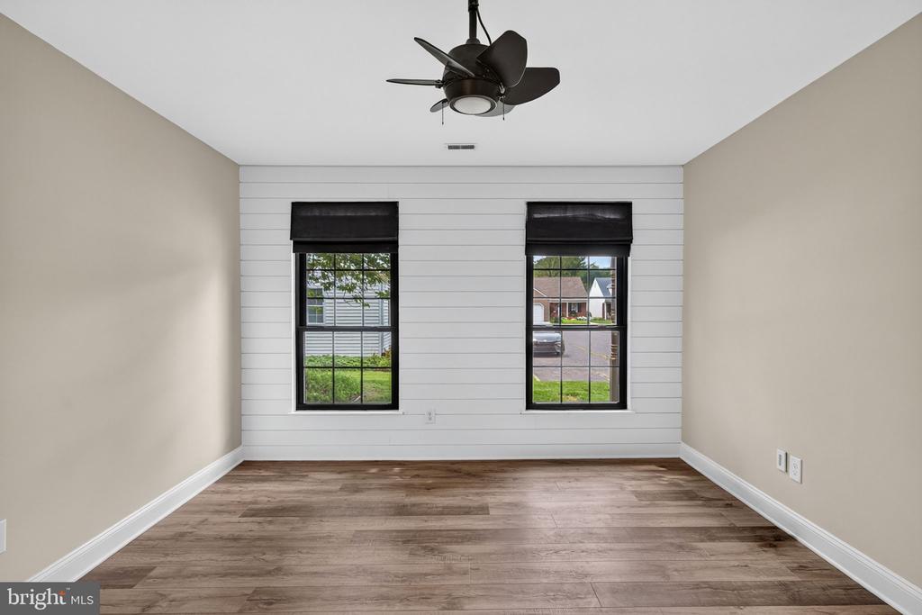 7 STONYBROOK COURT