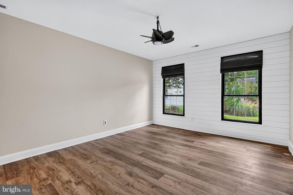 7 STONYBROOK COURT