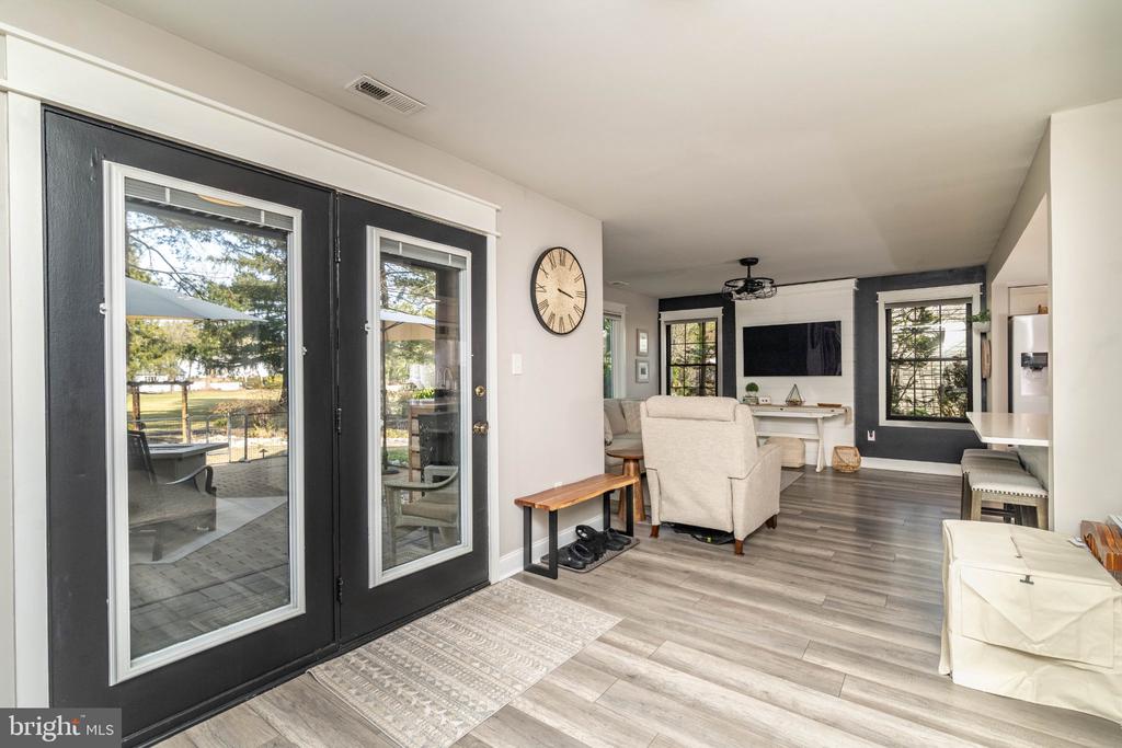 22 MAJESTIC WAY