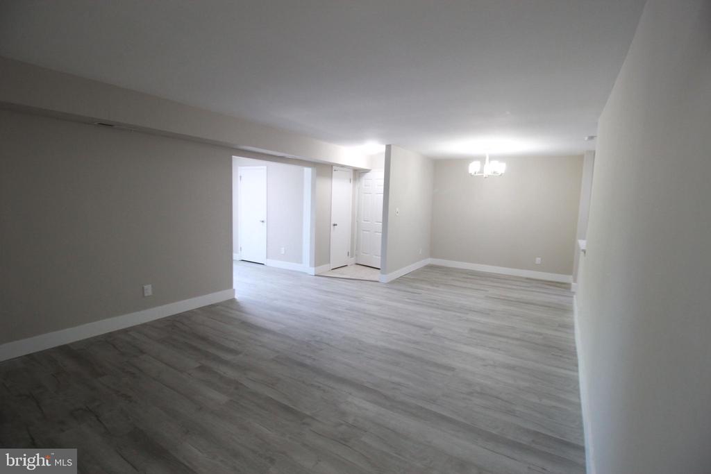 130 BIRCHFIELD COURT