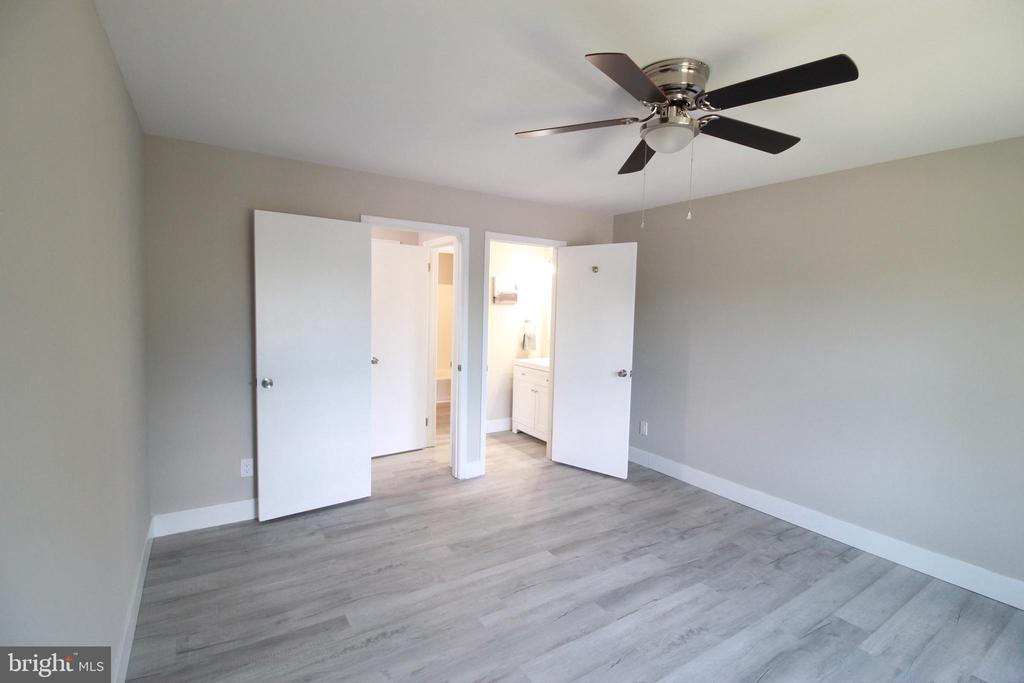 130 BIRCHFIELD COURT