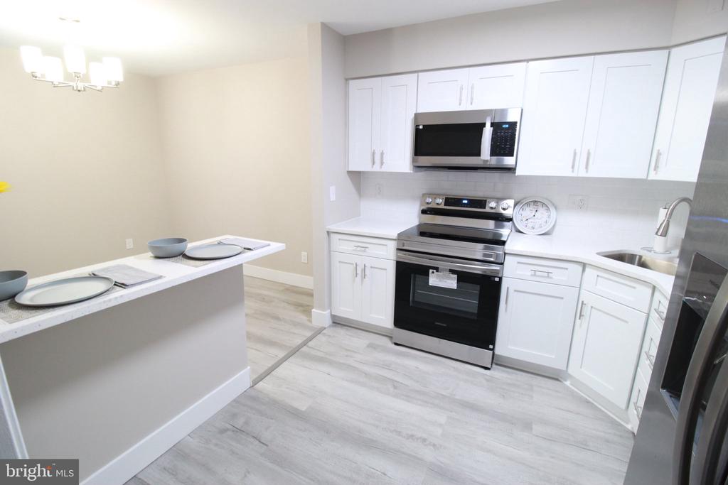 130 BIRCHFIELD COURT