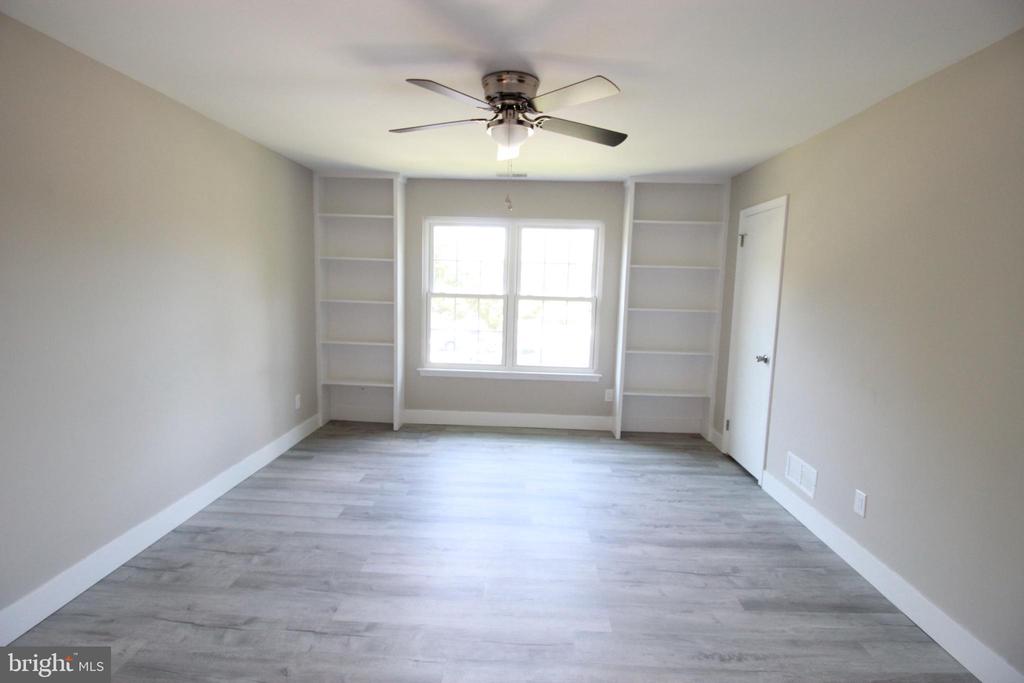 130 BIRCHFIELD COURT