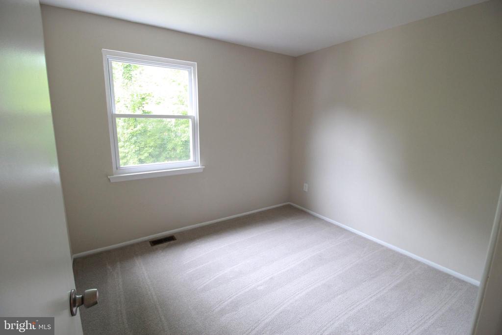 93 GREENWICH DRIVE
