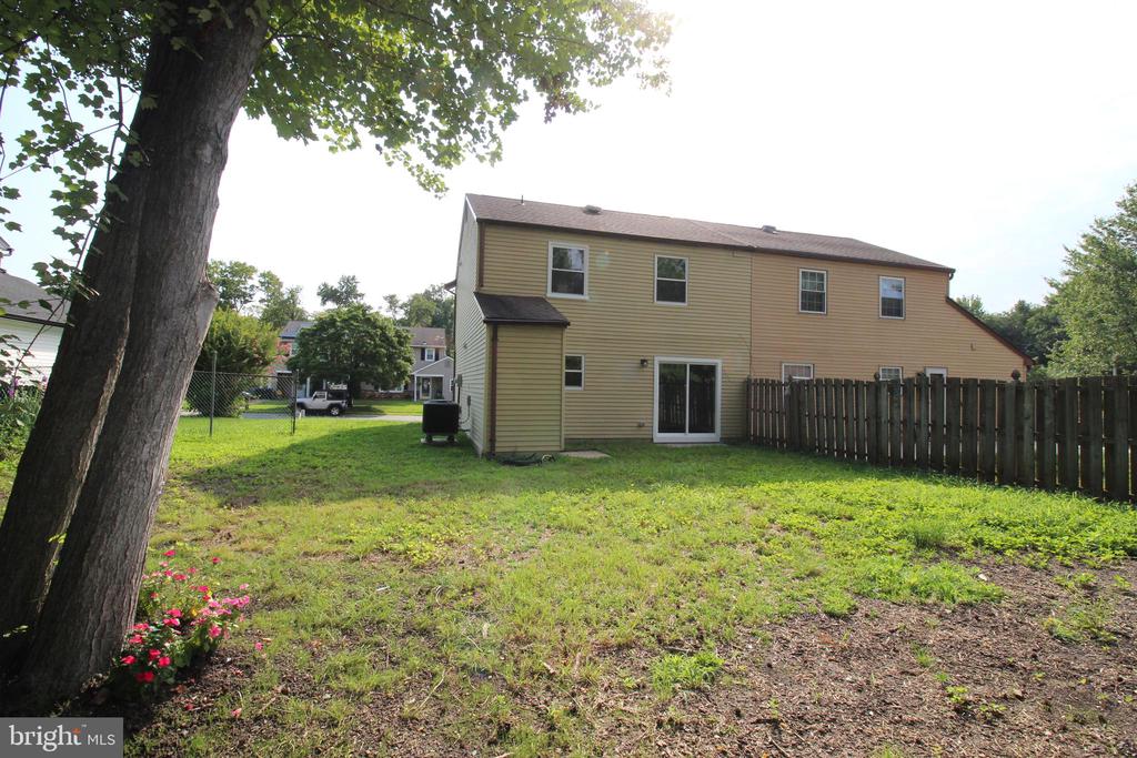 93 GREENWICH DRIVE
