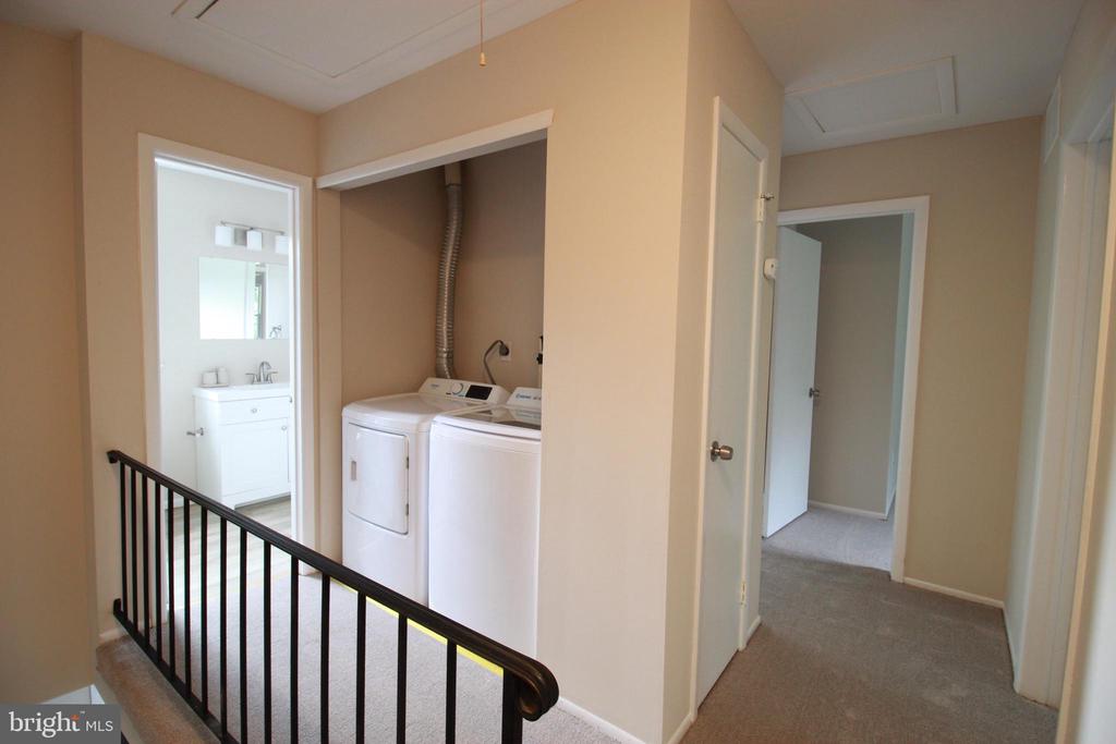 93 GREENWICH DRIVE