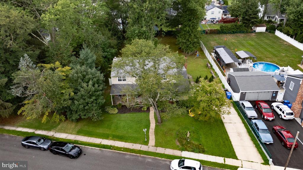1606 RIVERS EDGE DRIVE