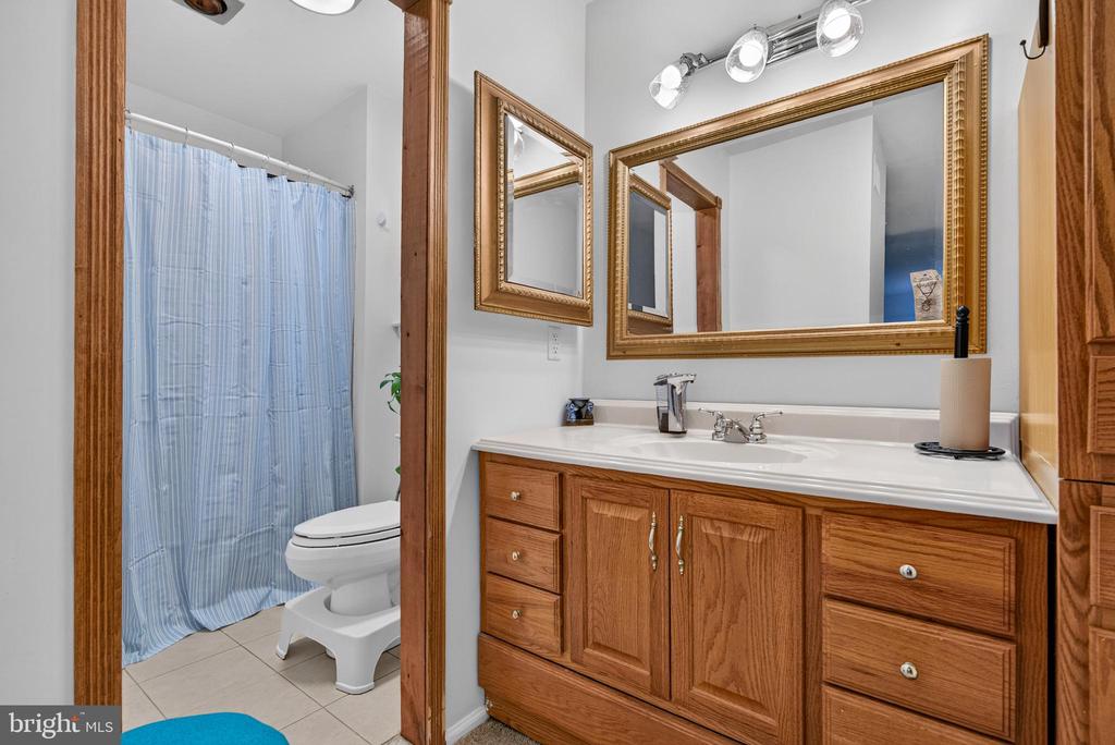 1606 RIVERS EDGE DRIVE