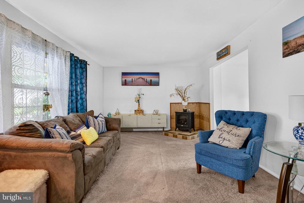 1606 RIVERS EDGE DRIVE