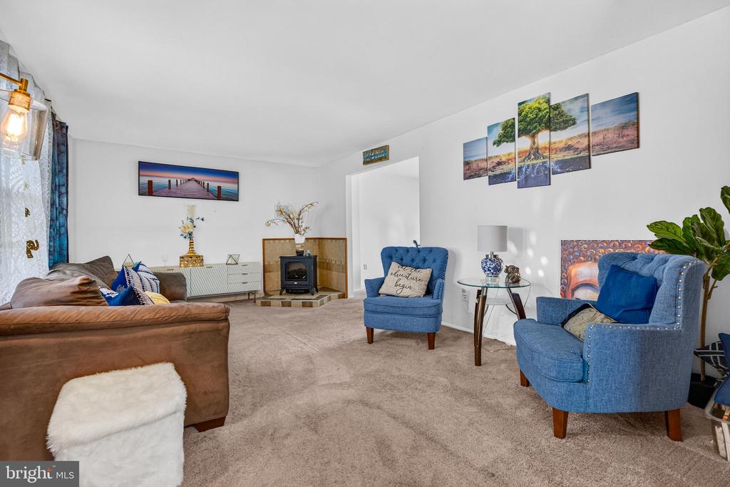 1606 RIVERS EDGE DRIVE