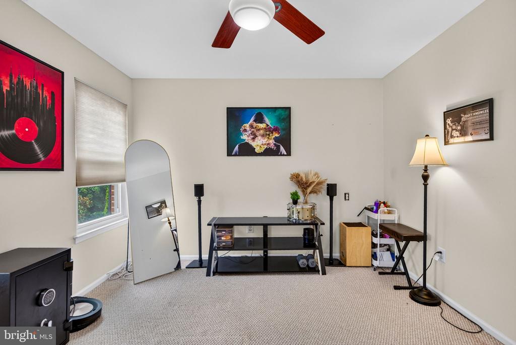 25 DOMINION DRIVE