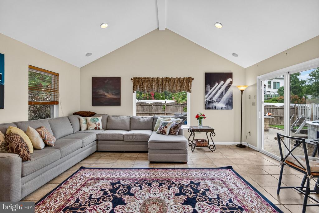 25 DOMINION DRIVE
