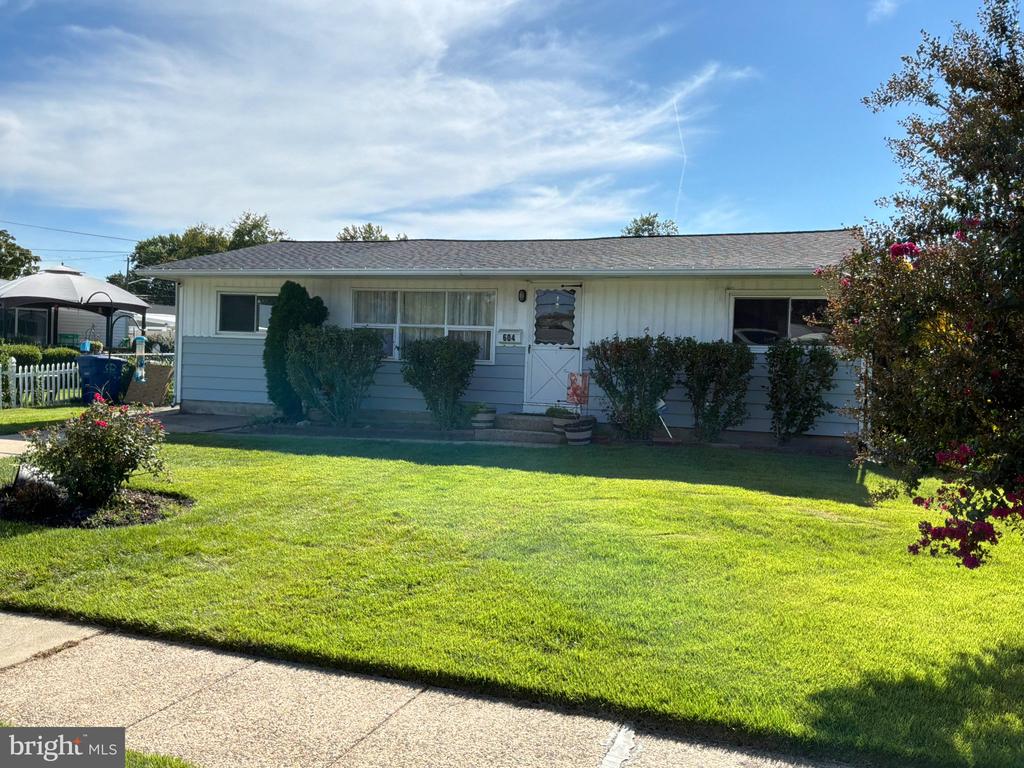 604 N COLES AVENUE