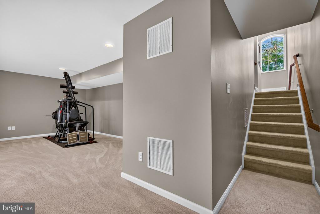 132 HELEN DRIVE
