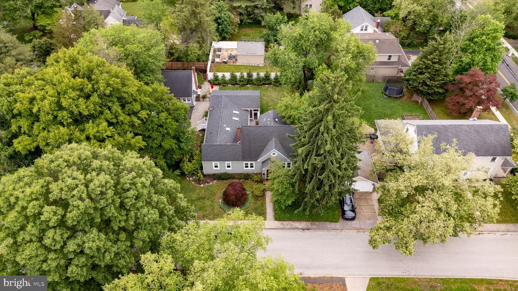 7 W COOPER AVENUE